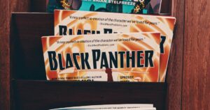 rivista con su scritto black panther